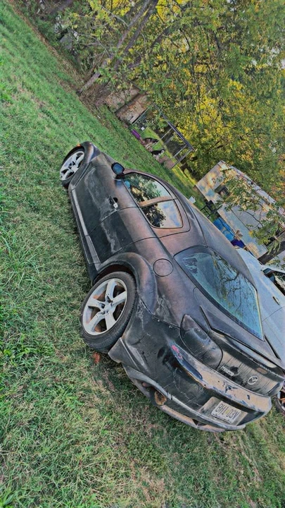 2004 Mazda RX-8 1st Gen - Image 5 of 9