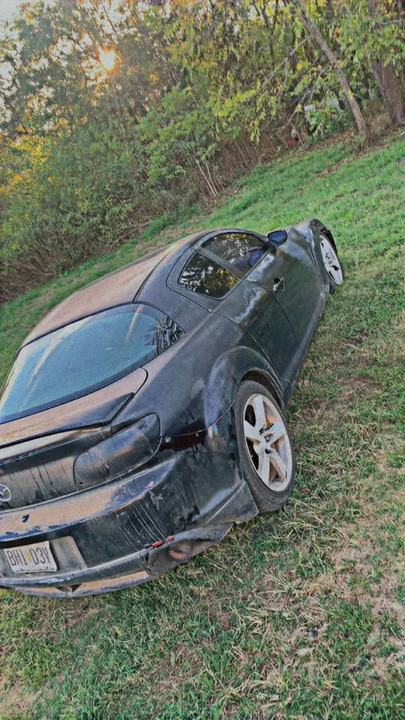 2004 Mazda RX-8 1st Gen - Image 7 of 9