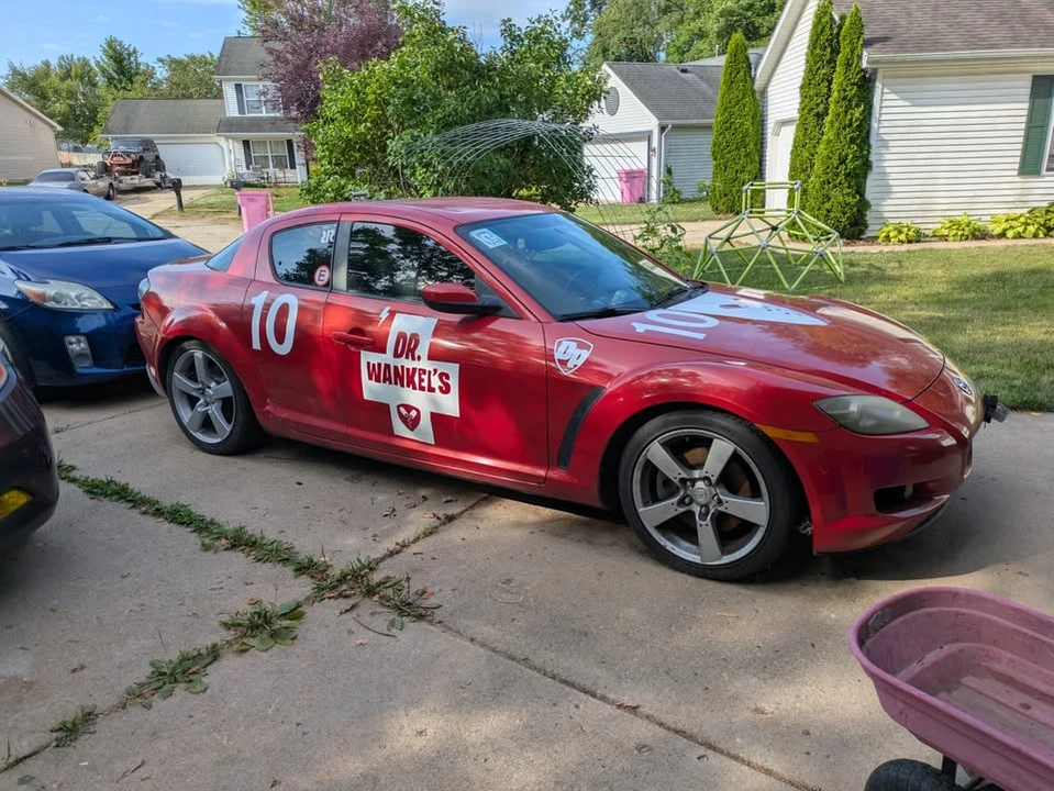 2004 Mazda RX-8 1st Gen - Image 5 of 10