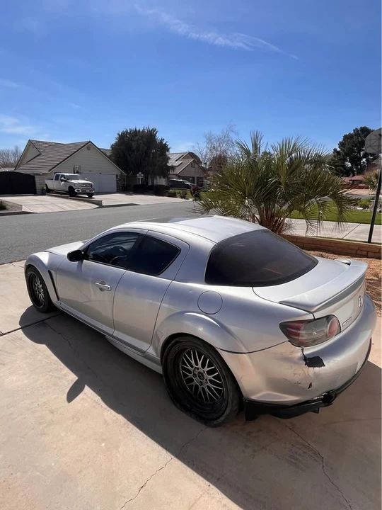 2004 Mazda RX-8 1st Gen - Image 4 of 10