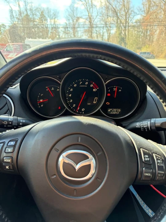 2004 Mazda RX-8 1st Gen - Image 5 of 6