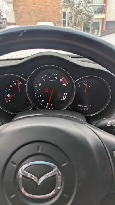 2004 Mazda RX-8 1st Gen - Image 2 of 12