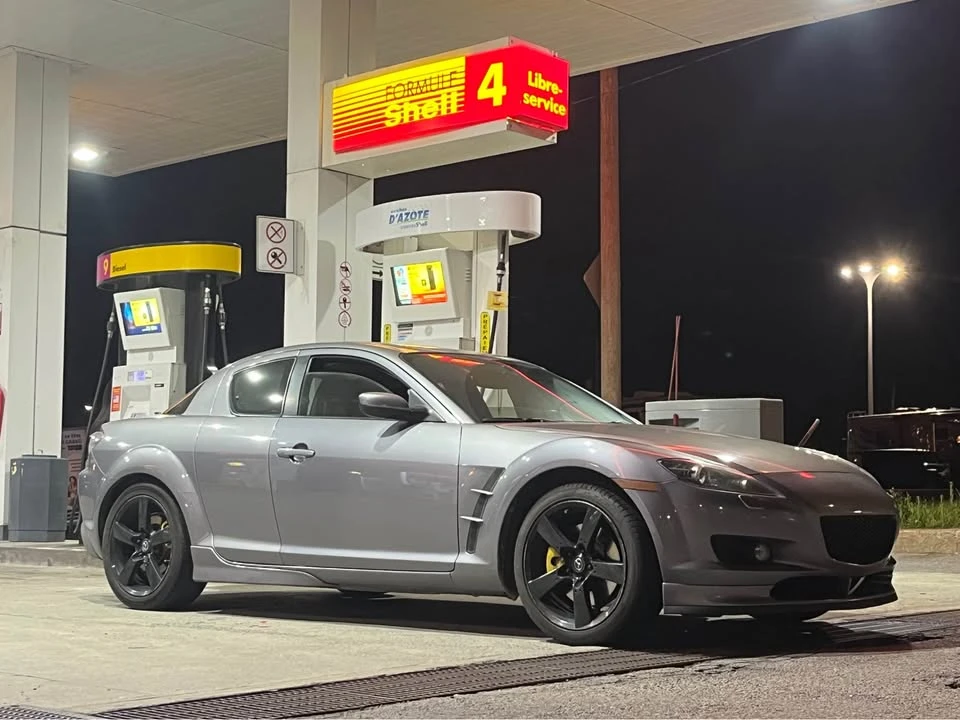 2004 Mazda RX-8 1st Gen - Image 2 of 8