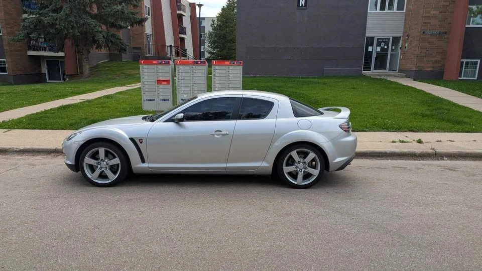 2004 Mazda RX-8 1st Gen - Image 9 of 12