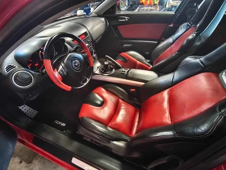 2004 Mazda RX-8 1st Gen - Image 6 of 6