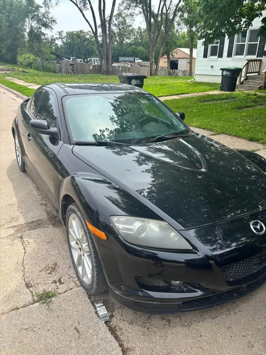 2004 Mazda RX-8 1st Gen - Image 2 of 4
