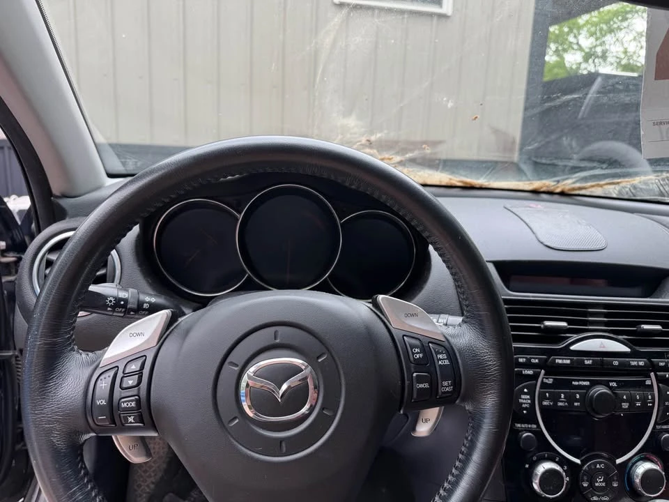 2004 Mazda RX-8 1st Gen - Image 14 of 16