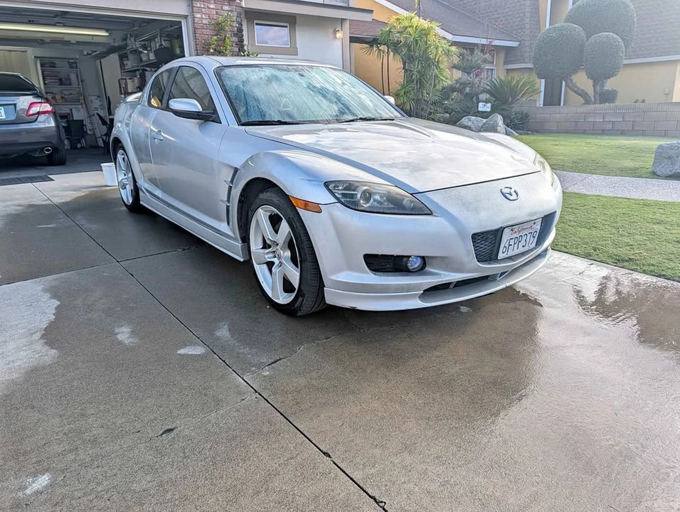 2004 Mazda RX-8 1st Gen - Image 2 of 11