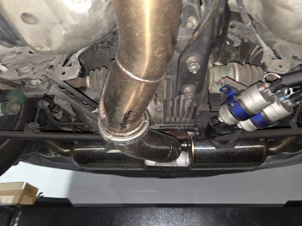 2004 Mazda RX-8 1st Gen - Image 16 of 19