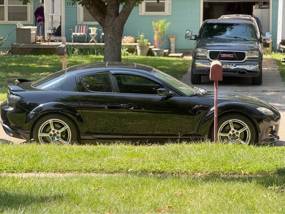 2004 Mazda RX-8 1st Gen - Image 4 of 5