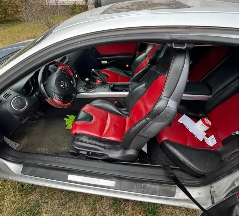 2004 Mazda RX-8 1st Gen - Image 5 of 13
