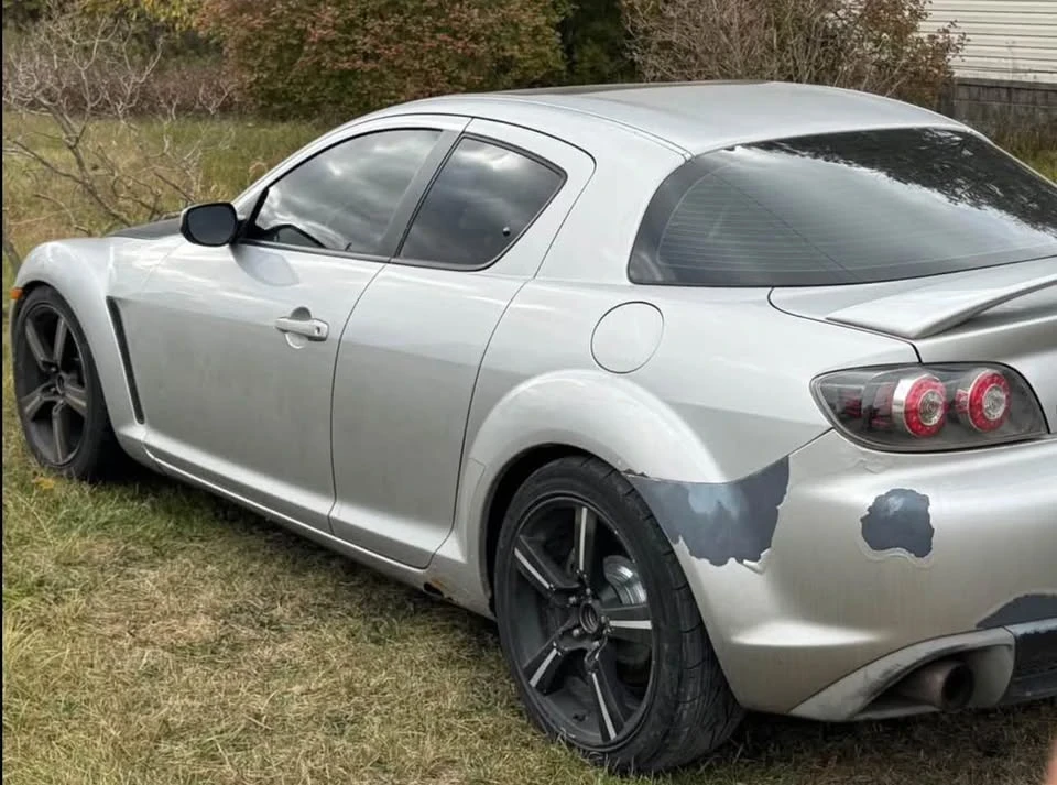 2004 Mazda RX-8 1st Gen - Image 9 of 13