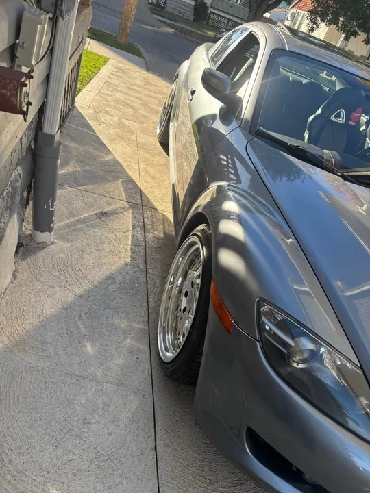 2004 Mazda RX-8 1st Gen - Image 2 of 4