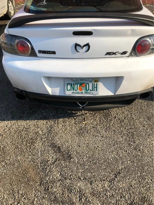 2004 Mazda RX-8 1st Gen - Image 2 of 4