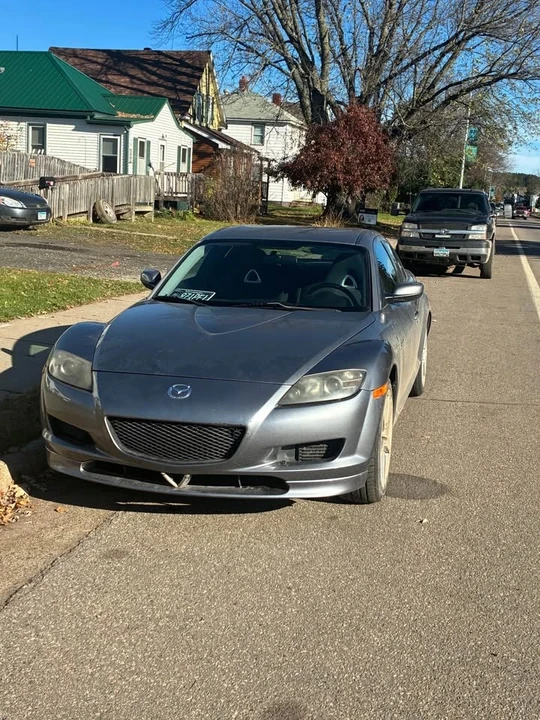 2004 Mazda RX-8 1st Gen - Image 2 of 3
