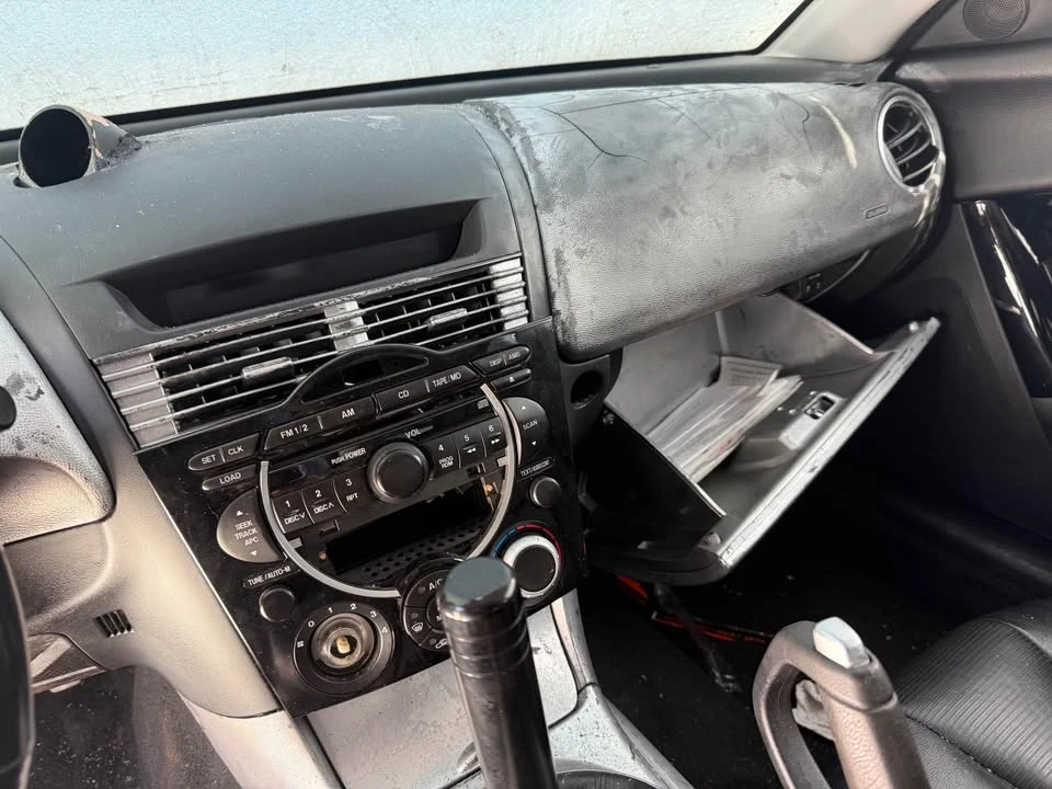 2004 Mazda RX-8 1st Gen - Image 11 of 18