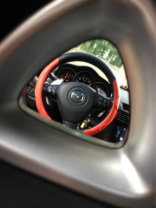 2004 Mazda RX-8 1st Gen - Image 2 of 4