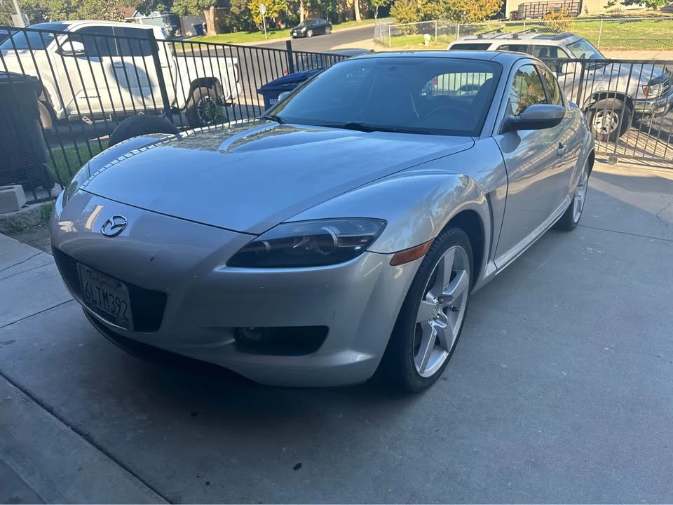 2004 Mazda RX-8 1st Gen - Image 2 of 8