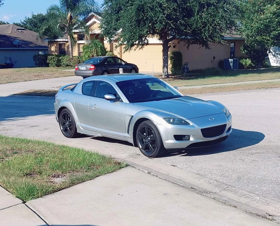 2004 Mazda RX-8 1st Gen - Image 2 of 11