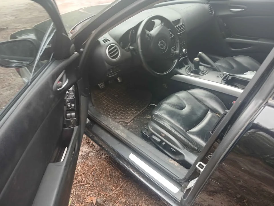 2004 Mazda RX-8 1st Gen - Image 4 of 7