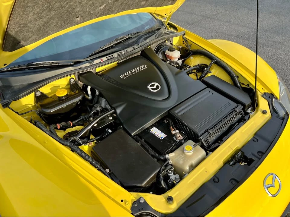 2004 Mazda RX-8 1st Gen - Image 19 of 19