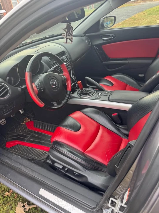 2004 Mazda RX-8 1st Gen - Image 3 of 4