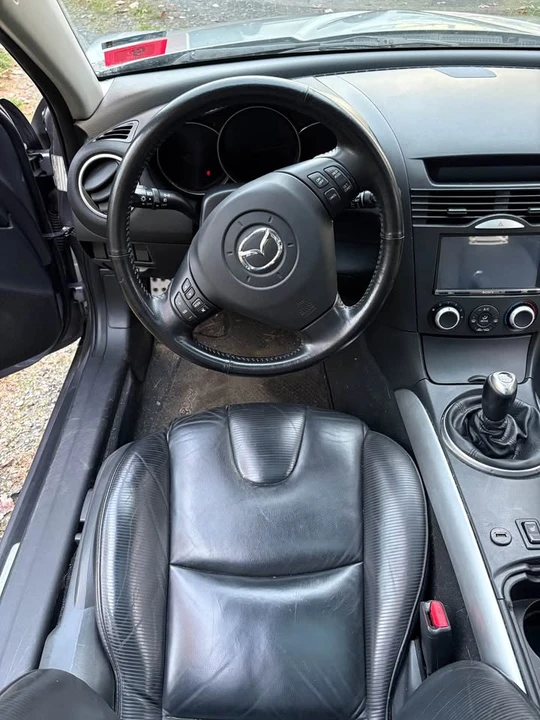 2004 Mazda RX-8 1st Gen - Image 11 of 15