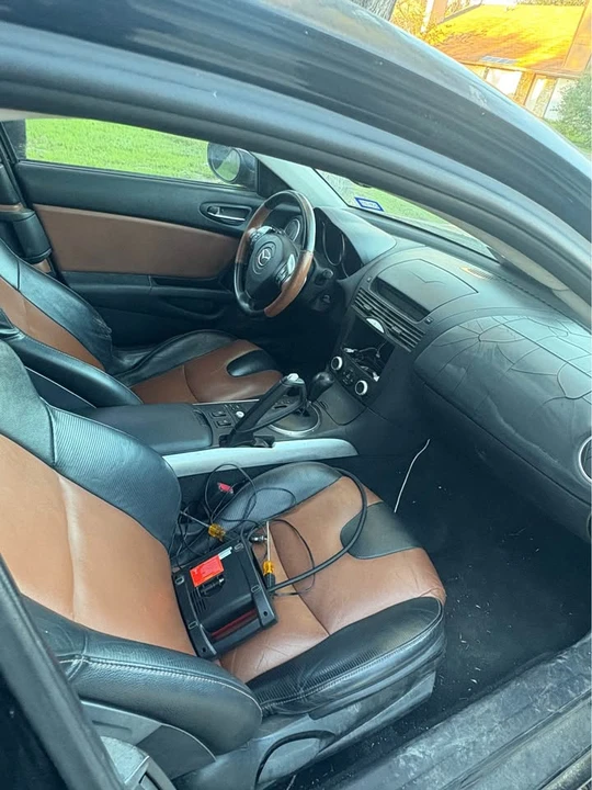 2004 Mazda RX-8 1st Gen - Image 5 of 9