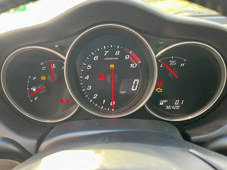 2004 Mazda RX-8 1st Gen - Image 9 of 18