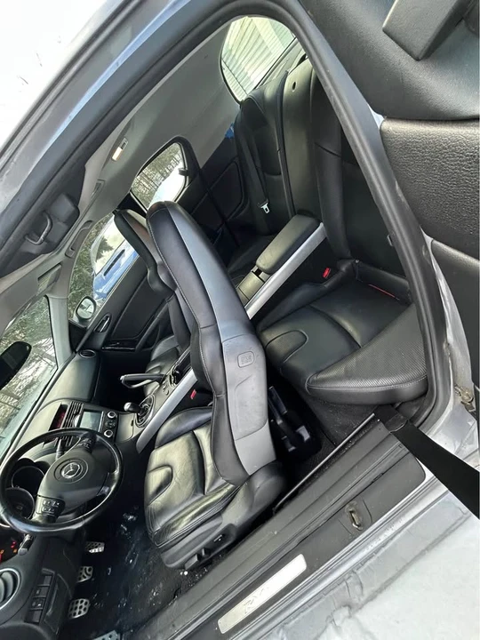 2004 Mazda RX-8 1st Gen - Image 7 of 12