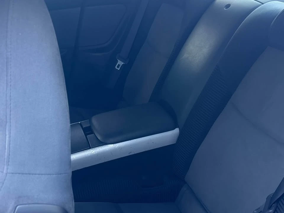 2004 Mazda RX-8 1st Gen - Image 7 of 8