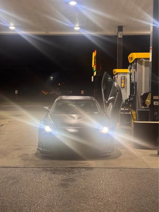 2004 Mazda RX-8 1st Gen - Image 3 of 9