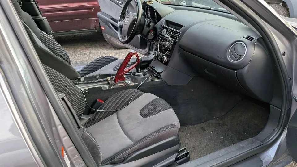 2004 Mazda RX-8 1st Gen - Image 9 of 10