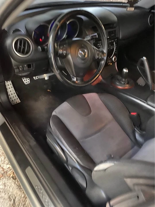 2004 Mazda RX-8 1st Gen - Image 3 of 3