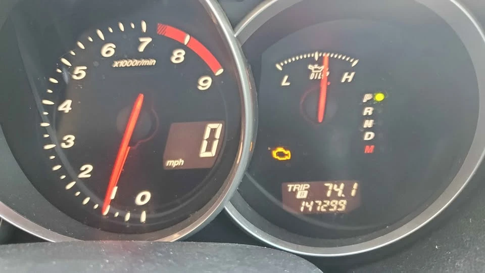 2004 Mazda RX-8 1st Gen - Image 10 of 15