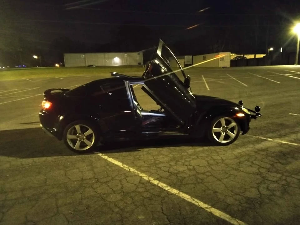 2004 Mazda RX-8 1st Gen - Image 2 of 6