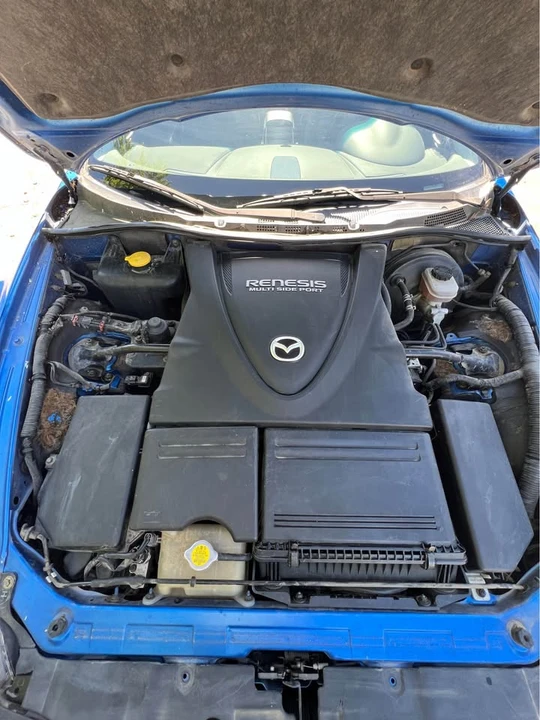 2004 Mazda RX-8 1st Gen - Image 9 of 10
