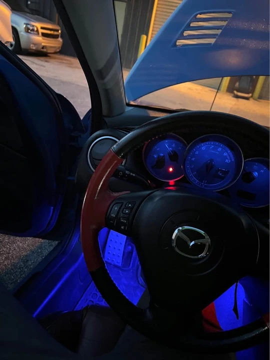 2004 Mazda RX-8 1st Gen - Image 4 of 15