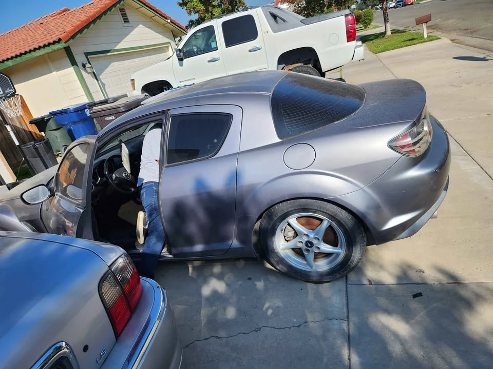 2004 Mazda RX-8 1st Gen - Image 2 of 5