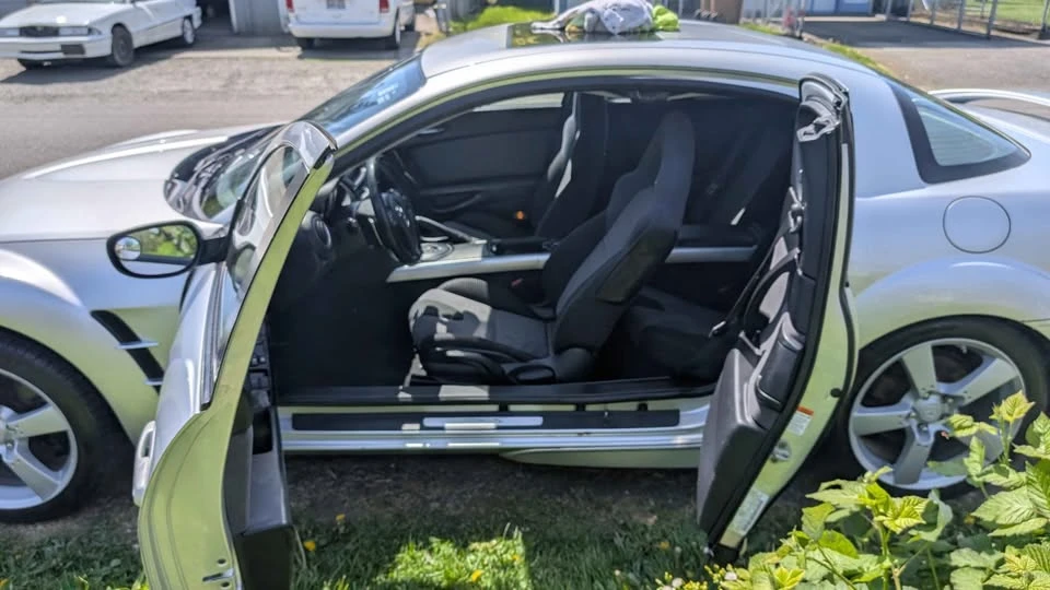 2004 Mazda RX-8 1st Gen - Image 11 of 12