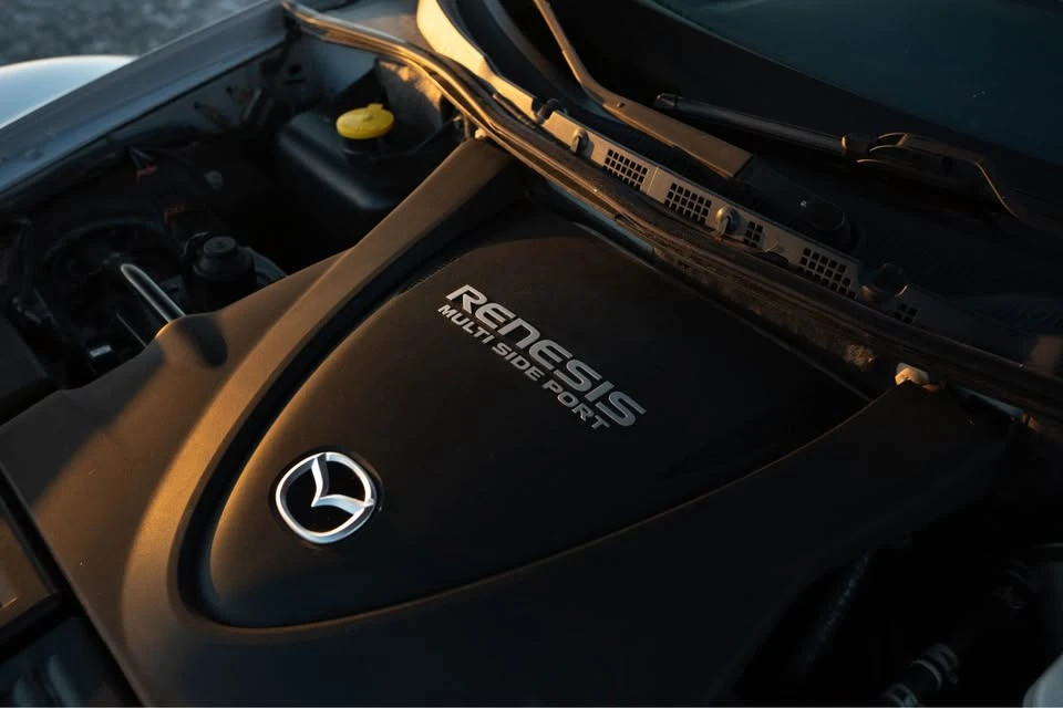 2004 Mazda RX-8 1st Gen - Image 3 of 11