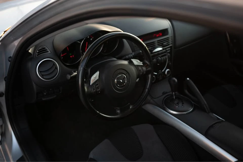2004 Mazda RX-8 1st Gen - Image 7 of 11