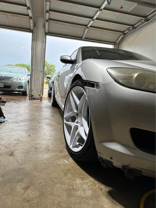 2004 Mazda RX-8 1st Gen - Image 4 of 5
