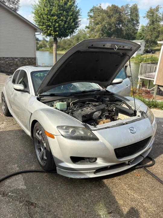 2004 Mazda RX-8 1st Gen - Image 2 of 5