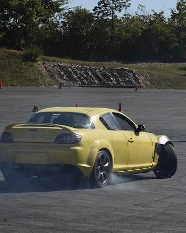 2004 Mazda RX-8 1st Gen - Image 2 of 11