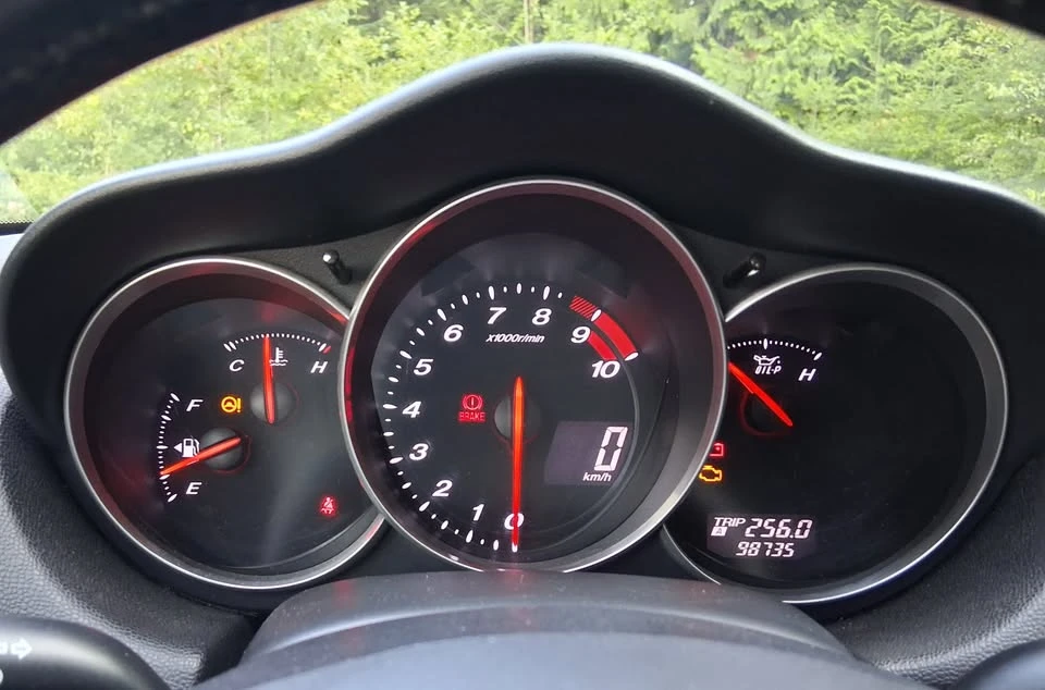 2004 Mazda RX-8 1st Gen - Image 11 of 14