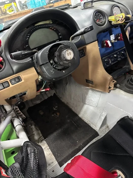 2004 Mazda NB MX-5 Miata - Image 3 of 5