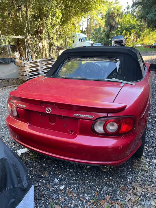 2004 Mazda NB Mazdaspeed MX-5 Miata - Image 4 of 9