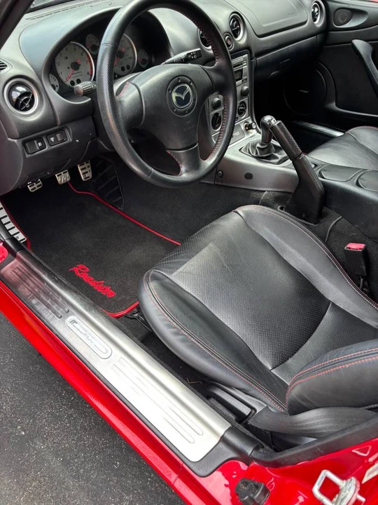 2004 Mazda NB Mazdaspeed MX-5 Miata - Image 3 of 4