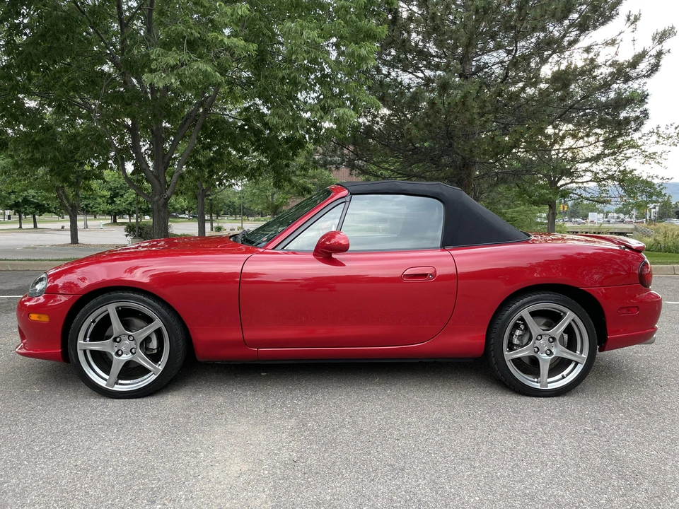 2004 Mazda NB Mazdaspeed MX-5 Miata - Image 7 of 31